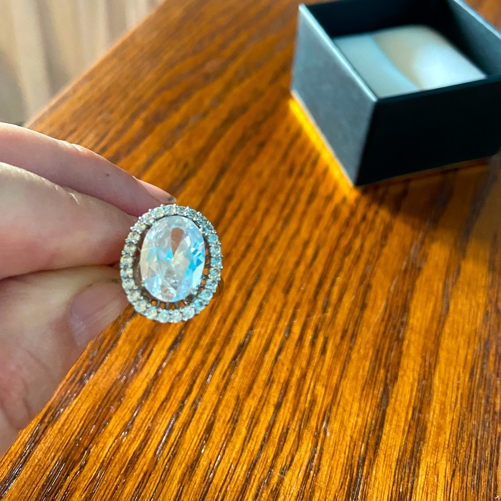 Large Crystal Ring